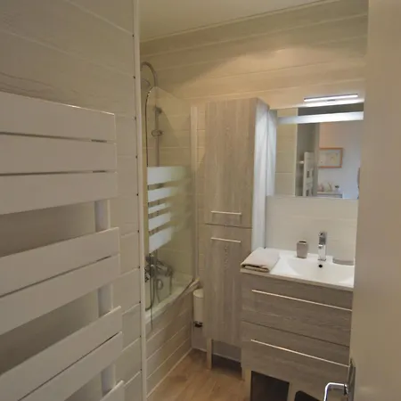 Aux Beaux Coquillages, Vue Et Sur Le Port Apartment *