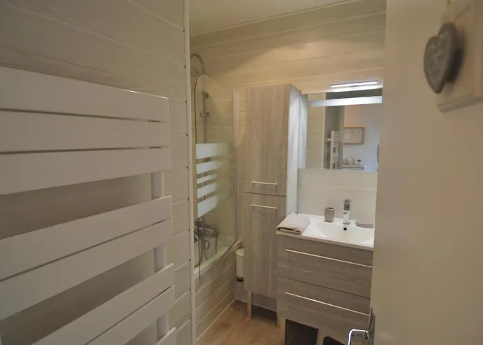 Aux Beaux Coquillages, Vue Et Sur Le Port Apartment *